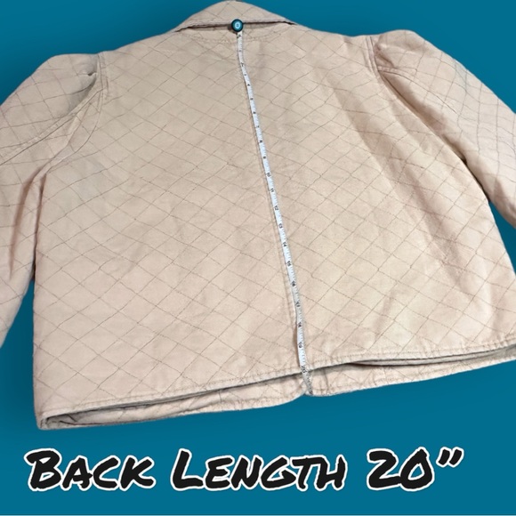 🎉HP🎉 NWT Vernacular Puff Sleeved Cropped Quilted Jacket in Cream. Size Large - Picture 11 of 16